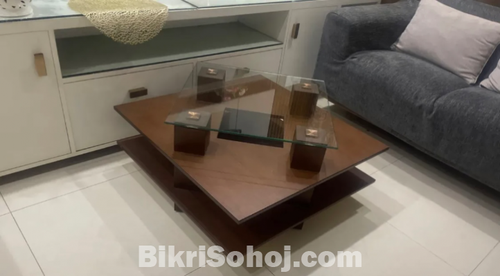 Center table by hatil